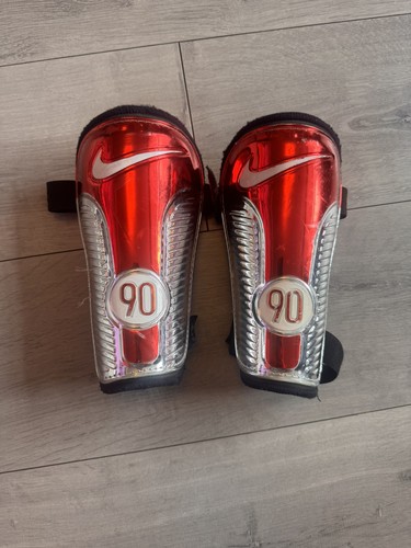 Nike t90 shin - shin, total